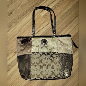 Coach Patchwork Tote Bag - Leopard Details